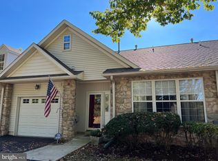 1557 Country Club Dr, Springfield, PA 19064