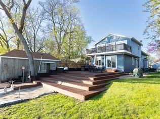 1015 N River Rd, McHenry, IL 60051