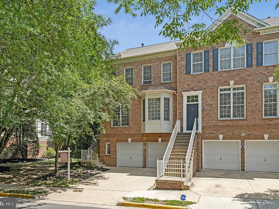 9546 Lagersfield Cir