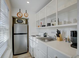 2113 NE 9th Ave, Fort Lauderdale, FL 33305