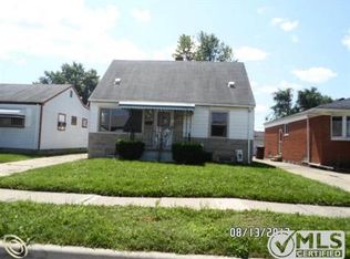 28813 Beechwood St, Garden City, MI 48135