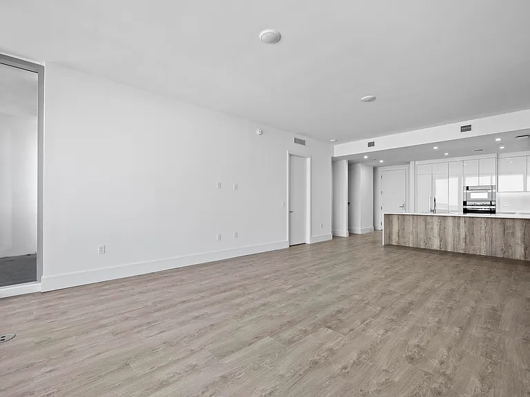 220 Lake Shore Dr #1413 — Photo 6