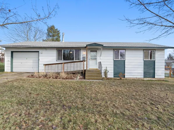 305 Holladay Dr, Cheney, WA 99004