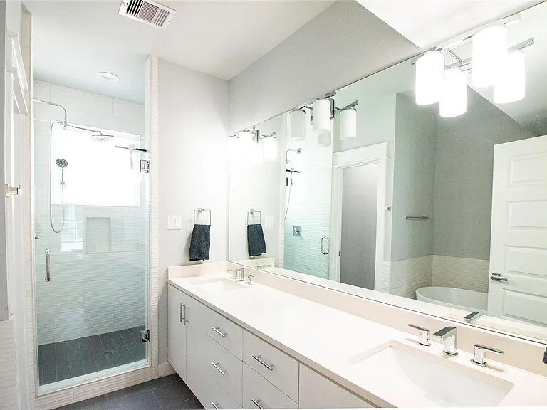 413 Gregg St — Photo 37