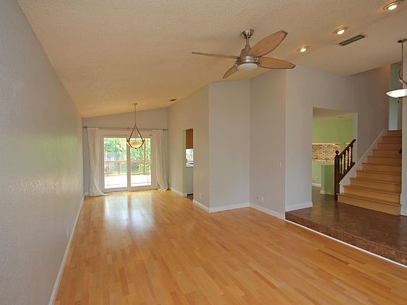 4th image of 9 Curnutt Ct