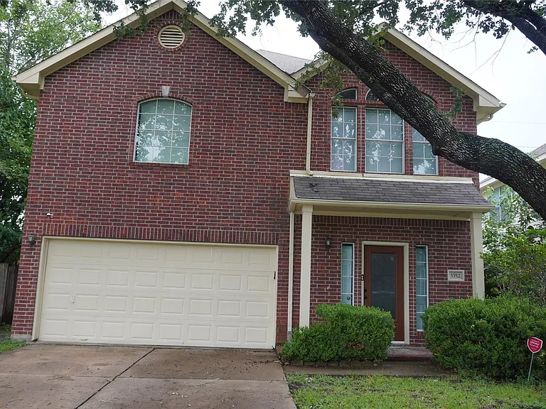 3352 Jan Ct — Photo 2