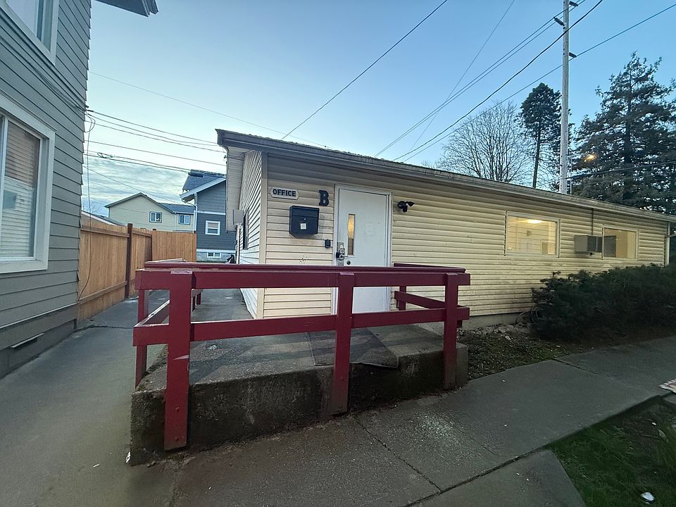 1st image of 3704 Yakima Ave Building B