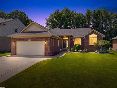 22350 Brantingham Rd, Macomb, MI, 48044