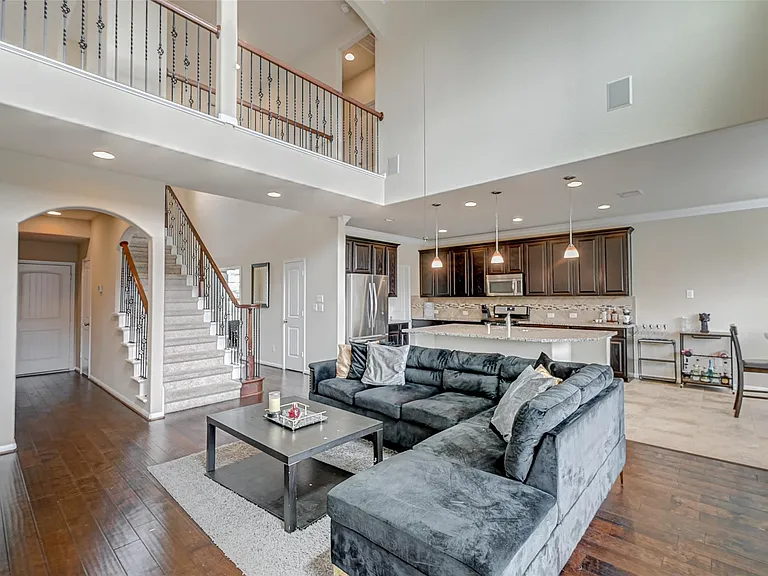 9526 Bonbrook Bend Ln — Photo 7