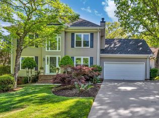 3 Spyglass Ct, Greenville, SC 29609