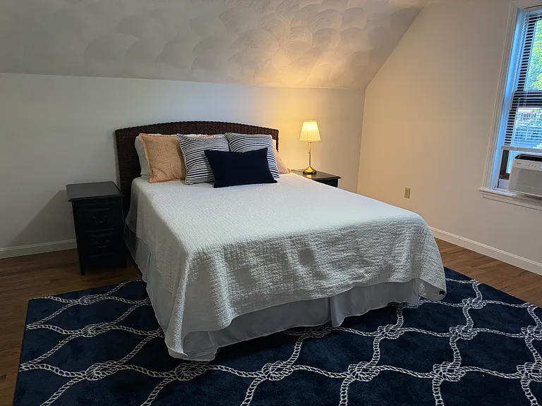 221 Narragansett Ave E — Photo 15