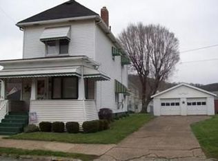 1510 Maple Ave, Wellsville, OH