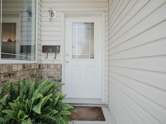 3rd image of 189 Forrest Dr