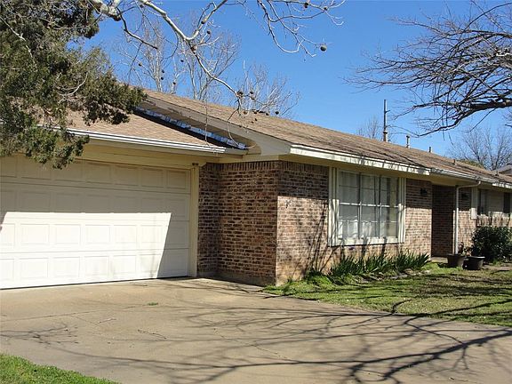 2nd image of 2701 Hilley Dr