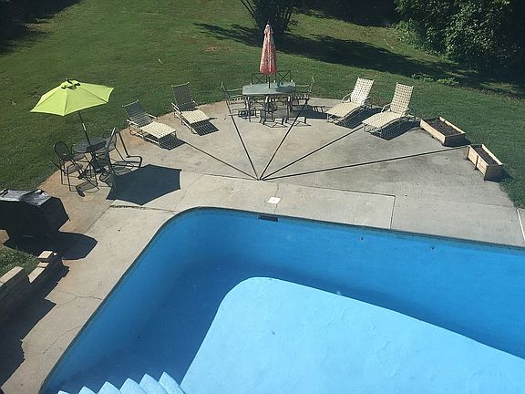 2nd image of 5520 Brown Atkin Dr