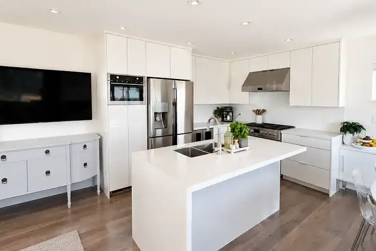 340 Devoy St #1A — Photo 5