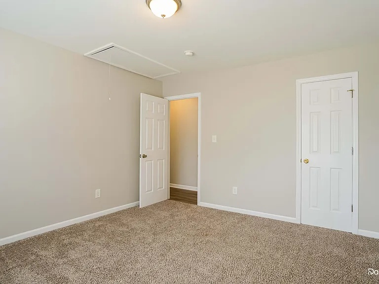 3875 Pin Oak Rd — Photo 12