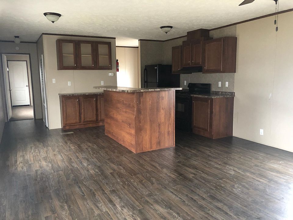 2nd image of 7330 Landsend Ln