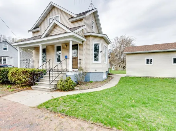 1500 29th Ave, Menominee, MI 49858