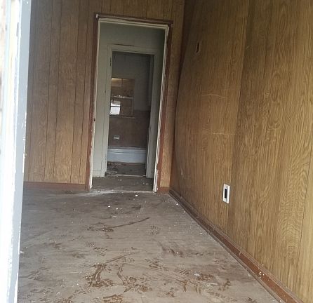 4th image of 195 W Davant Ave