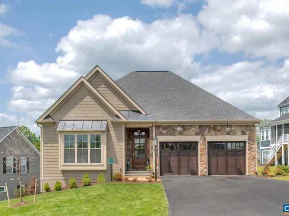 17 Steep Rock Pl #B, Charlottesville, VA 22911