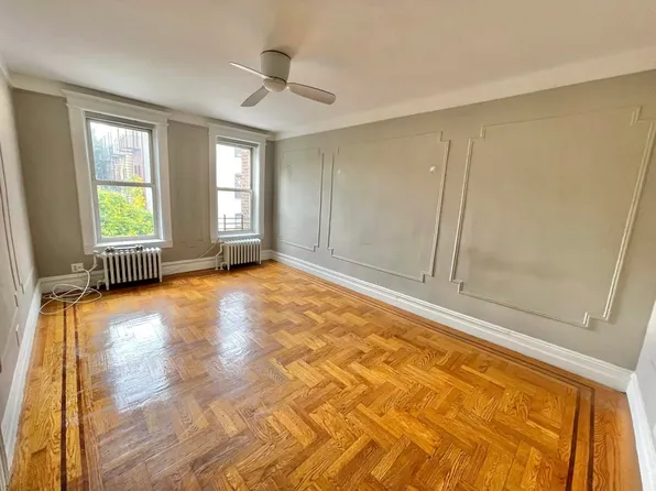 722 Classon Avenue image 1 of 9