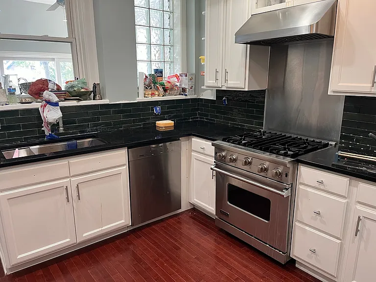 2429 N California Ave #1 — Photo 10