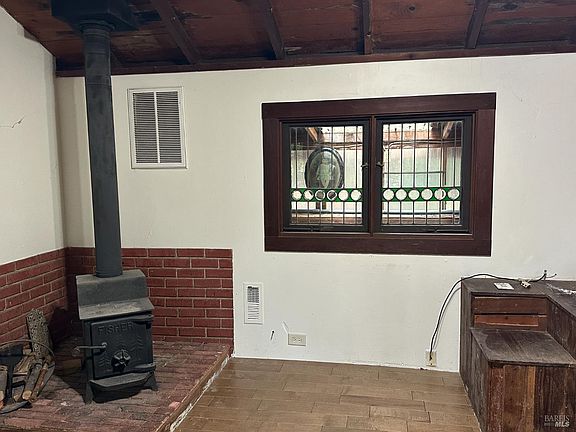 4th image of 46375 Fish Rock Road