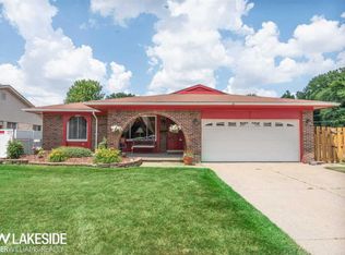 14333 Martin Rd, Warren, MI 48088