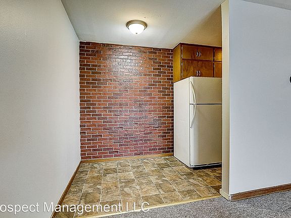 2nd image of 1957 W Villard Ave #5