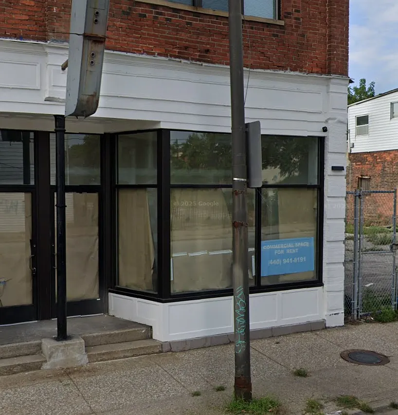 Studio, 986 sqft, $1,200 — Photo 1