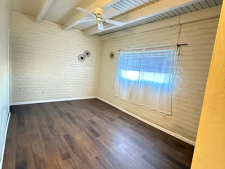 326 N Norris Ave — Photo 8