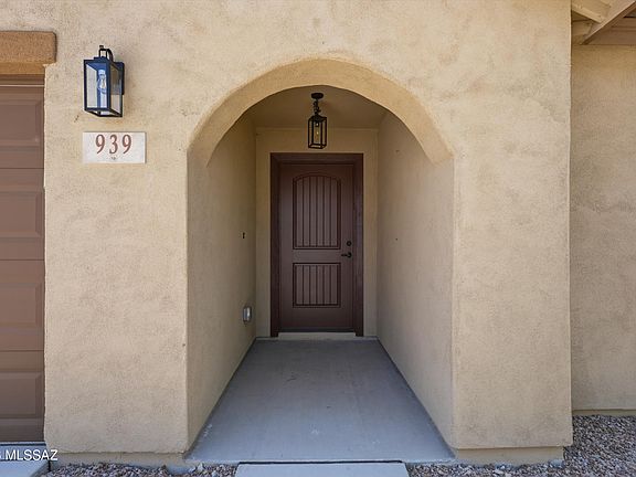 4th image of 939 W Calle Cajilla