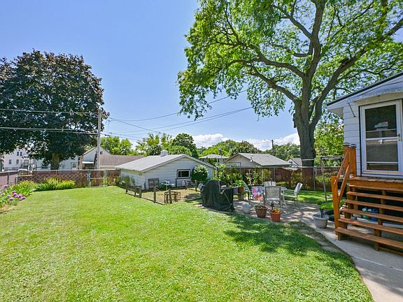 5th image of 1513 Cherry STREET