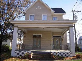 218 E 3rd St, Mount Vernon, IN 47620