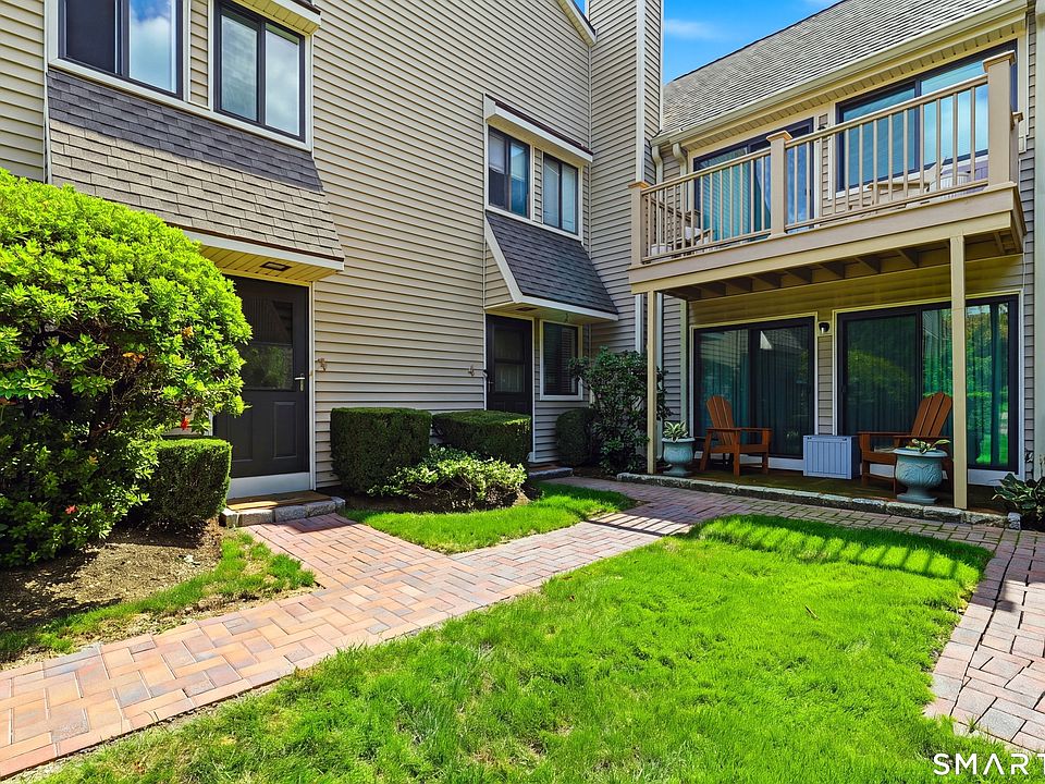 1st image of 377 Glenbrook Road #3