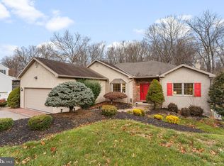 30 Walters Ln, Royersford, PA 19468