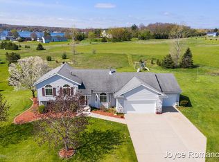 7569 Bostwick Lake View Dr NE, Rockford, MI 49341