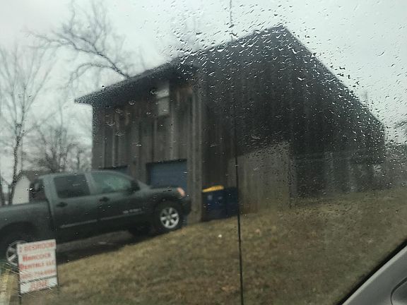 2nd image of 919 W Tyler Ave