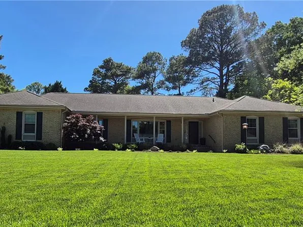 1605 Bay Point Dr, Virginia Beach, VA 23454