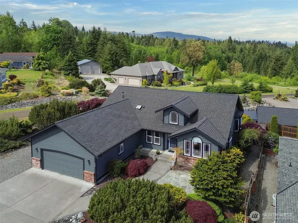 200 Amethyst Drive, Sequim, WA 98382
