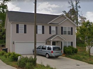 6 Sherbourne Ct, Greensboro, NC 27405
