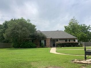 17219 Rennes Rd, Prairieville, LA 70769