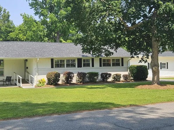 301 Graham Street, Clinton, NC 28328