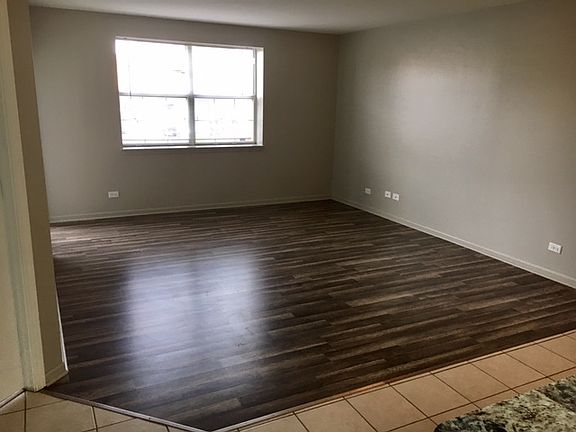 2nd image of 764 N Gary Ave Unit 114