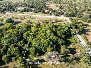 1329 Old Colony Line Rd, Dale, TX 78616