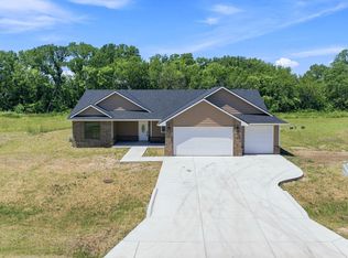 635 S Arbor Valley Way, Valley Center, KS 67147