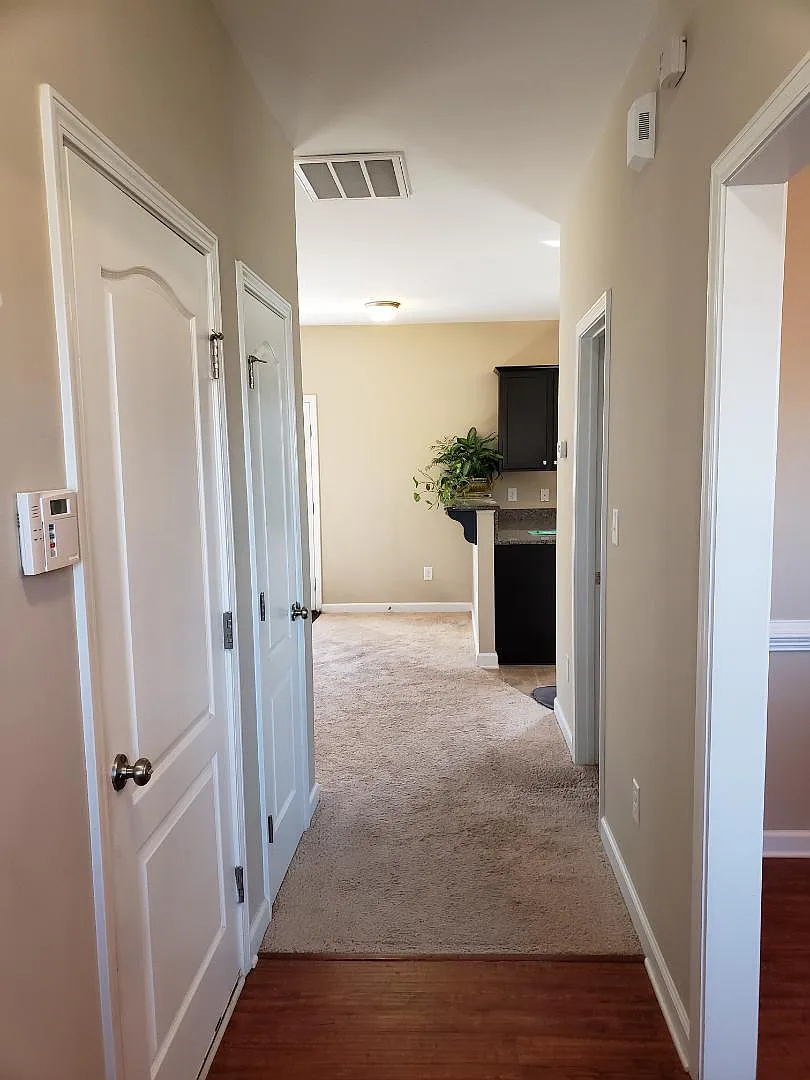 211 Rainmaker St — Photo 4