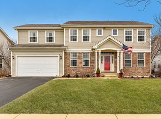 3273 Huntington Ln, Montgomery, IL 60538