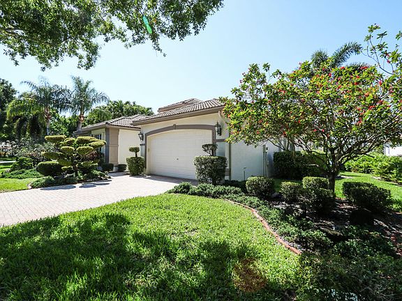 3rd image of 11548 Pamplona Blvd